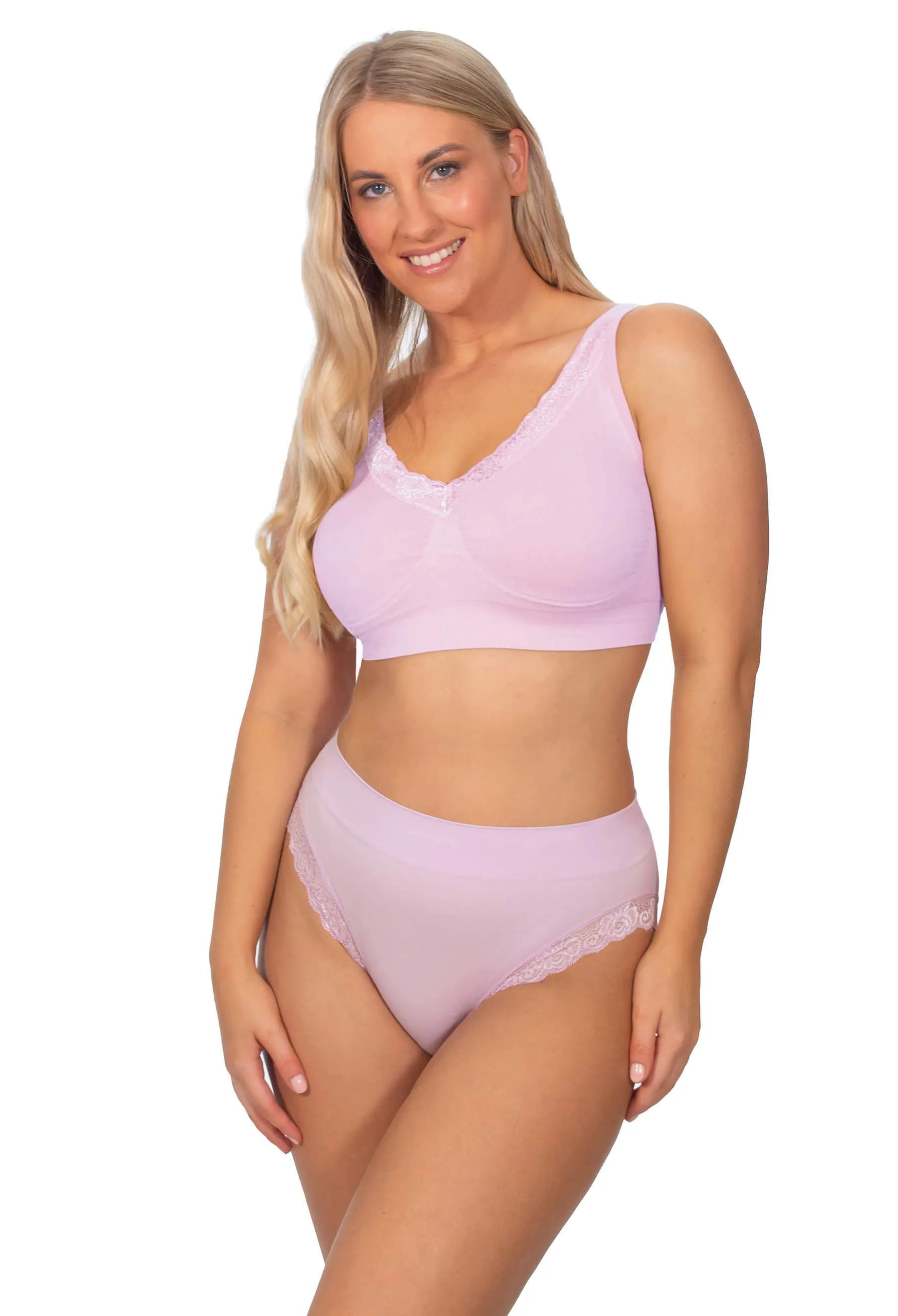 Curvy Invisible Lace Contour High Cut Brief